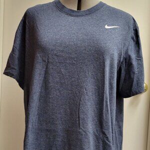 The Nike Tee DRI FIT SHIRT Size XL Blue Heather Short Sleeve
